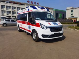 福特全順V348救護車